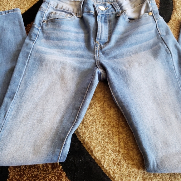 High Rise Jeans - Picture 2 of 5